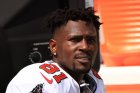 Ex-NFL star Antonio Brown arrested on attempted murder charge in Miami shooting