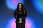 SZA partners with LA restaurant Jon and Vinny’s to provide 1,400 free meals for SNAP recipients