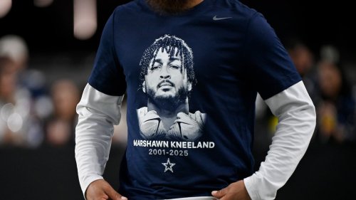 Cowboys honor Marshawn Kneeland before facing Raiders in 1st game since his death