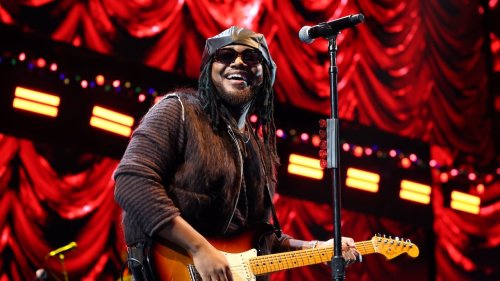 ‘I prayed for this’: Leon Thomas gives a testimony as he looks back on massive 2025