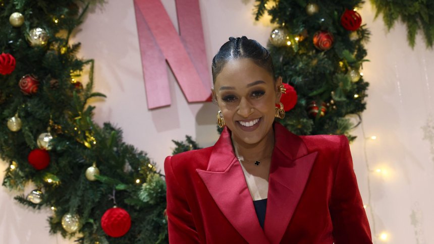 Tia Mowry’s 14-year-old son, Cree, can fly a plane