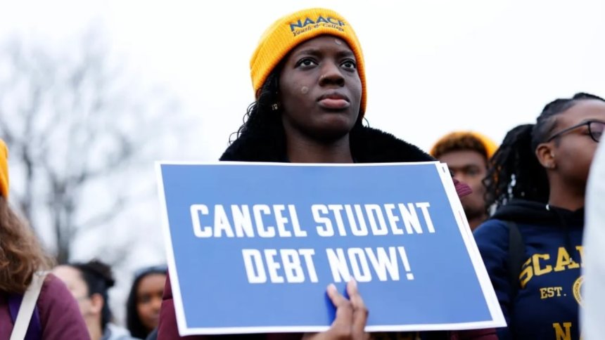 Student loan borrowers face wage garnishments in the new year