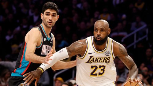 ‘She took care of me’: LeBron James credits 11-year-old daughter Zhuri for simple, yet stylish gameday fit