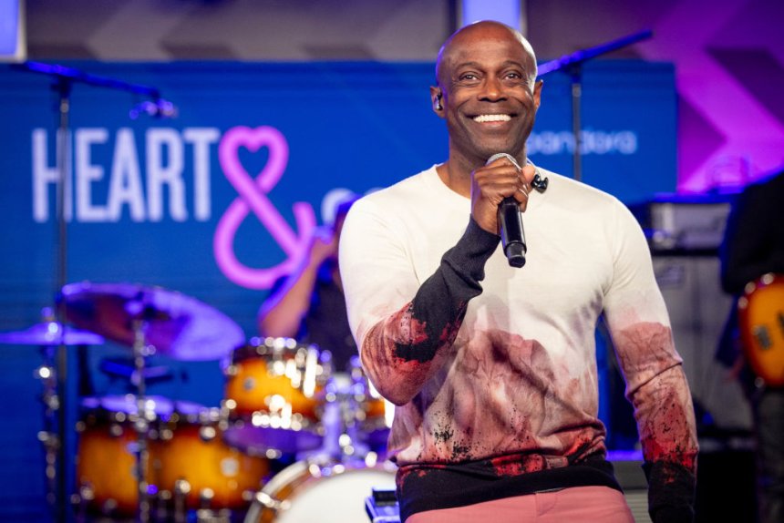 KEM reveals baby no. 8 is a girl with sonogram video: ‘Another little miracle’