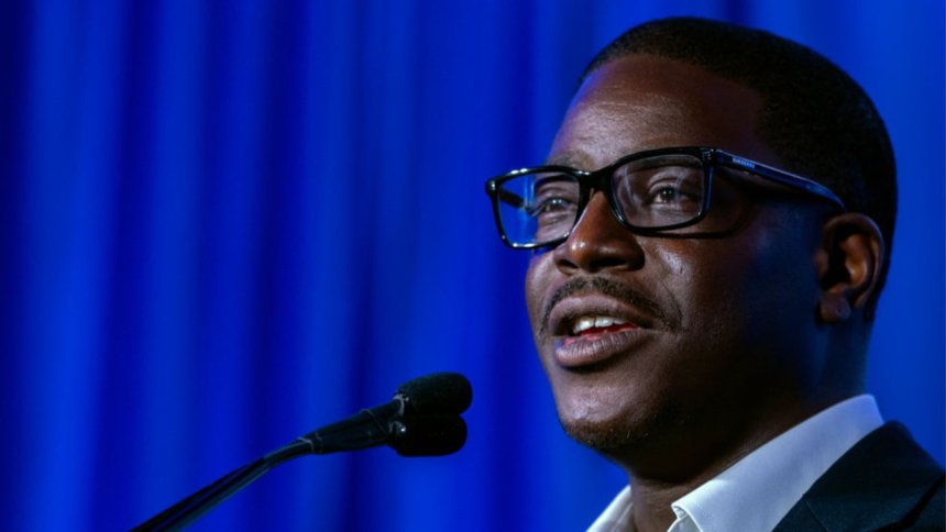 David Crowley seeks unconventional path to potentionally become Wisconsin’s first Black governor