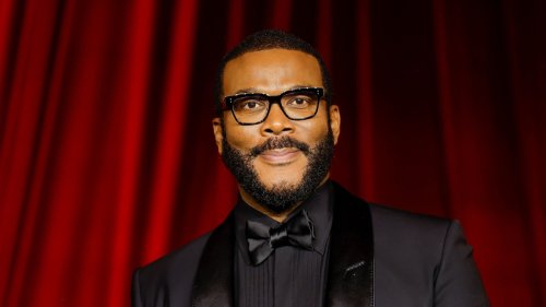 Tyler Perry’s TSA gift card donation to stand after all, according to his reps