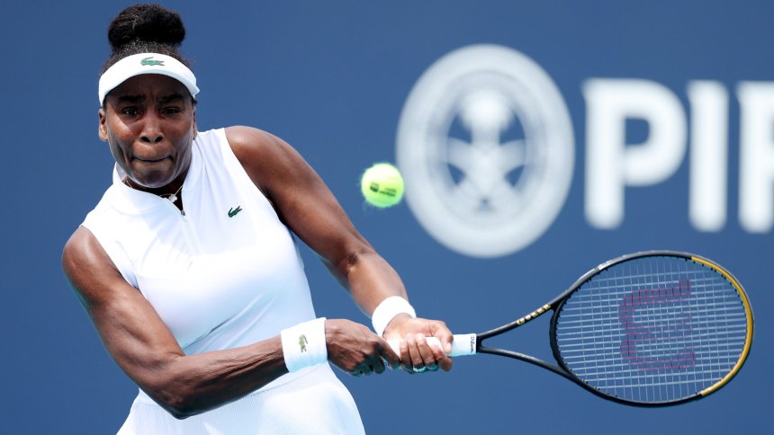 Venus Williams set to return to French Open after five-year absence