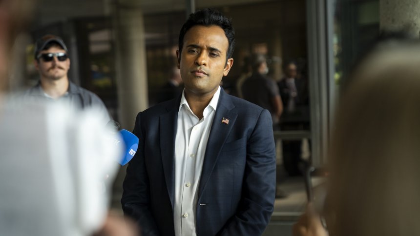 Vivek Ramaswamy says a Black baby is safer on Chicago streets than mother’s womb in resurfaced clip