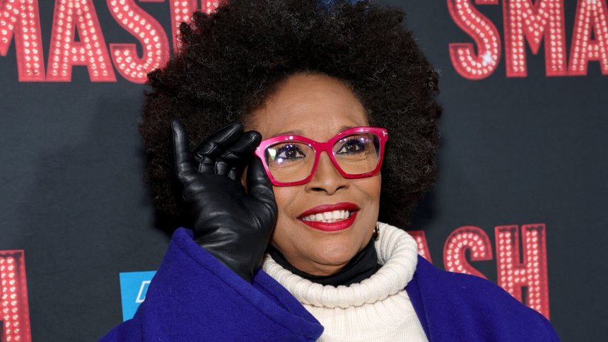 ‘I had known 200 people that died’: Jennifer Lewis says the AIDS epidemic pushed her to confront her mental health