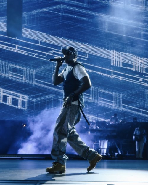 Jay-Z almost ‘walked away’ from ‘The Blueprint.’ 25 years later, its healing power still resonates.