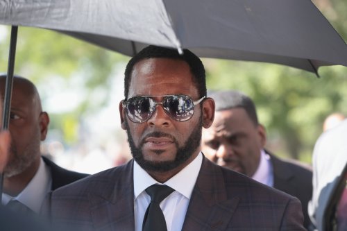 R. Kelly’s latest bid for freedom now awaits decision from Trump administration