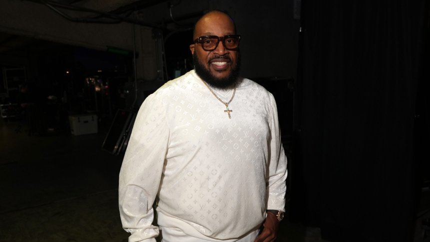 Marvin Sapp signs with Roc Nation Distribution for new gospel album ‘Restoration’