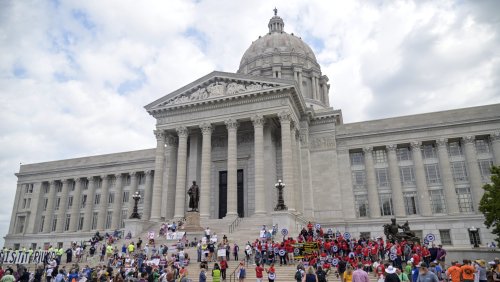 Judge allows Missouri Republicans’ redrawn congressional map to stand for November midterms