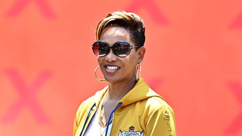 MC Lyte honored for decades of advocacy as she fights for artists to get paid
