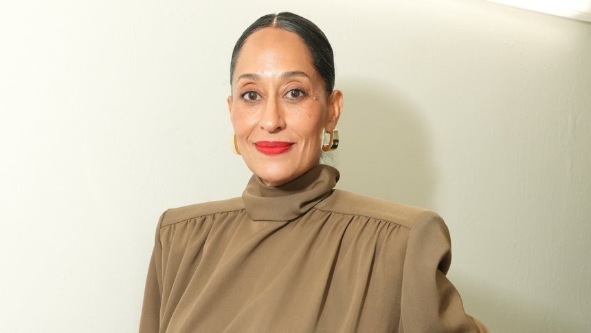 ‘Is it just racism?’: Tracee Ellis Ross still feels irked by late-night TV snubs when ‘Girlfriends’ was thriving