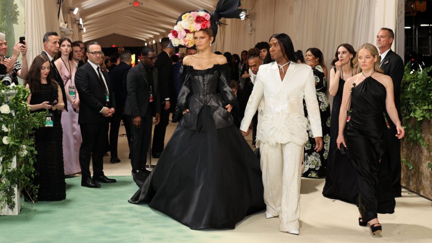 Law Roach says he’s over the grudges, but Zendaya still won’t wear brands that rejected her