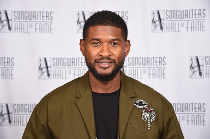 ‘So proud of my son’: Usher celebrates Cinco beginning his Howard journey