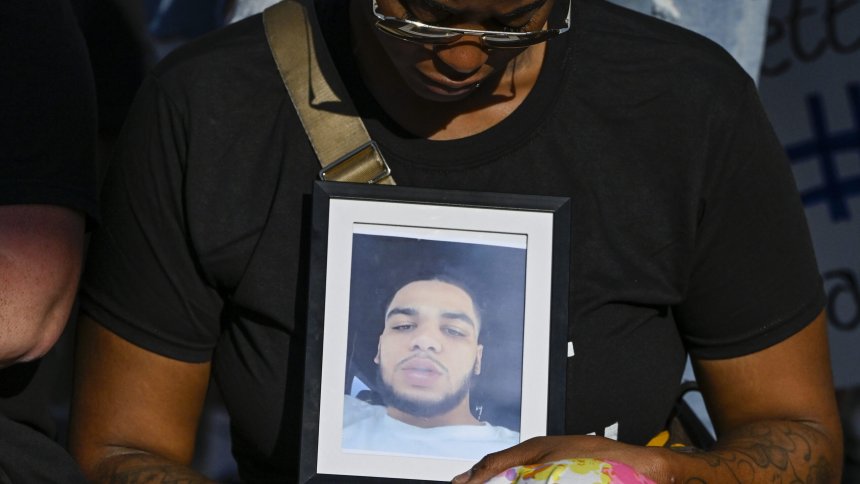 Former Ohio officer pleads guilty in fatal shooting of 20-year-old Donovan Lewis