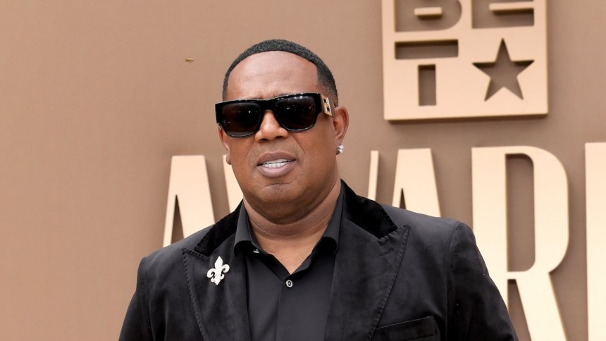 Master P recalls a stranded Michael Jackson asking him how to get a bus out of New York after 9/11
