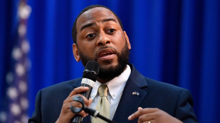 Charles Booker’s Kentucky campaign connects the fight against racism with the fight for affordability