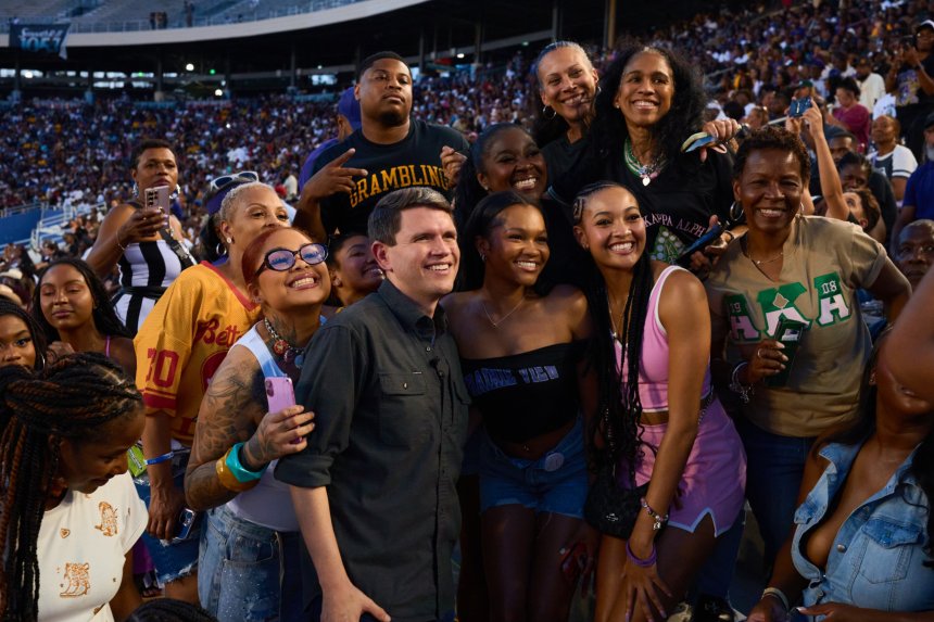 James Talarico gets a warm welcome at HBCU classic as Black voter push enters final stretch