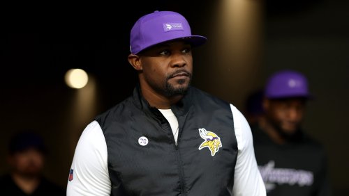 Brian Flores’ attorneys allege racial bias in NFL hiring after recruiting memo is unsealed