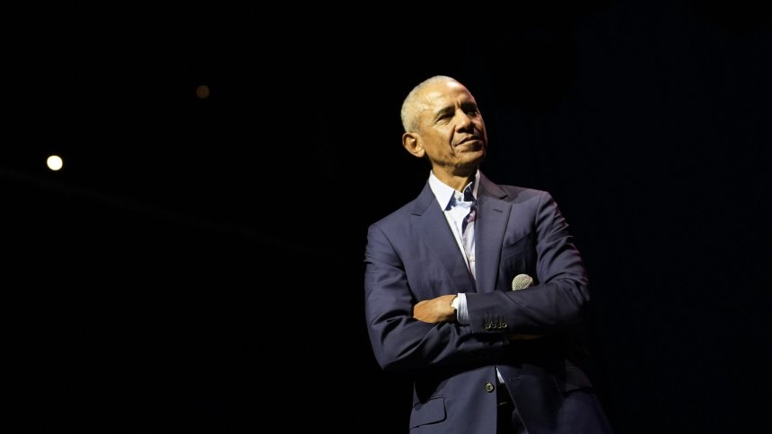 Barack Obama attacks Trump’s record on rising costs and Iran war while campaigning for Ohio Democrats in Cleveland